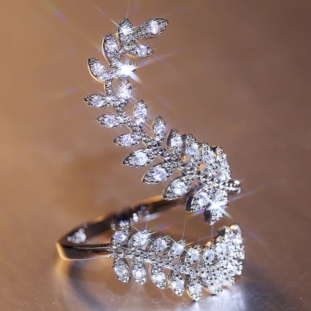 New Adjustable 925 Sterling Silver Long Leaf Ring
